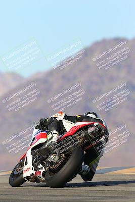 media/Jan-13-2024-SoCal Trackdays (Sat) [[9c032fe5aa]]/Turn 9 Backside (110pm)/